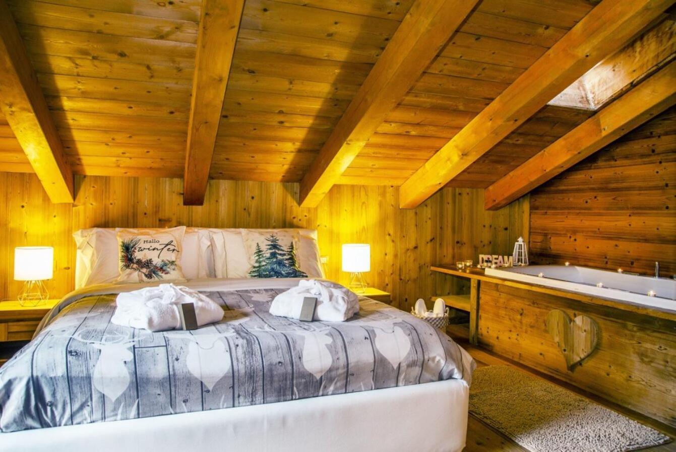 Bijoux Des Alpes - Mont Blanc Village La Salle Luaran gambar