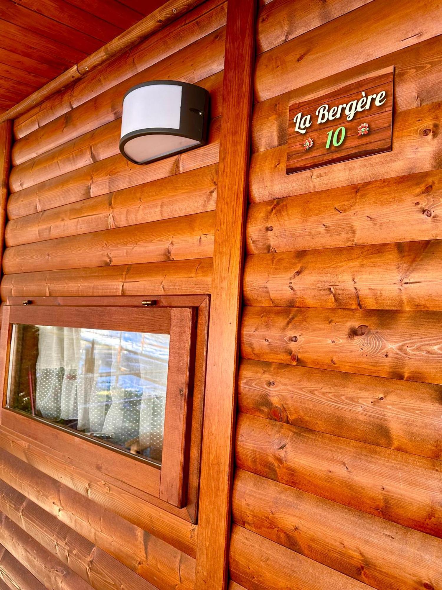 Bijoux Des Alpes - Mont Blanc Village La Salle Bilik gambar